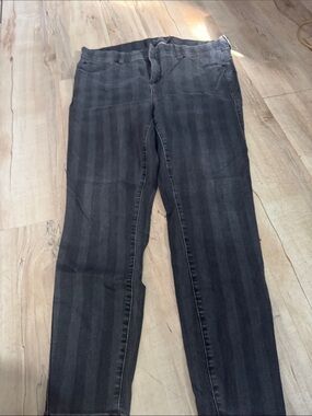 Striped Black Skinny Jeans - Women's Slim Fit